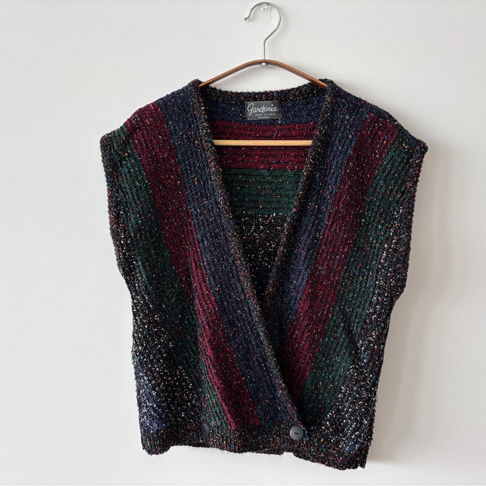 Gardenia vintage 80s knit top with wrap deep v neck style